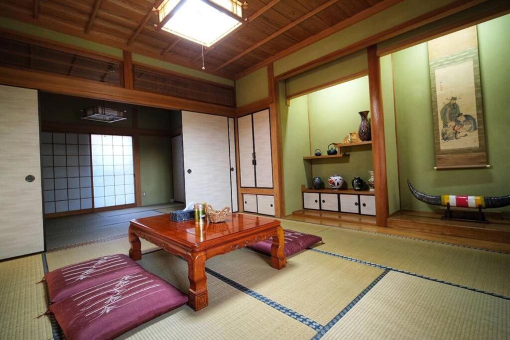 太宰苑 - Dazaien Traditional Japanese Houses Dazaifu Zewnętrze zdjęcie